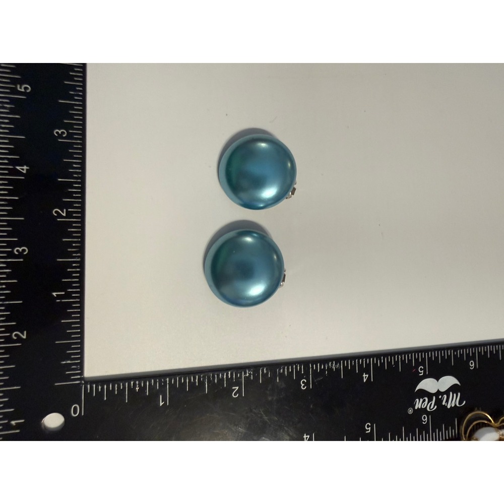 Vintage Metallic‎ Blue Dome Clip On Earrings Silver Tone Filigree Backs 1 Inch